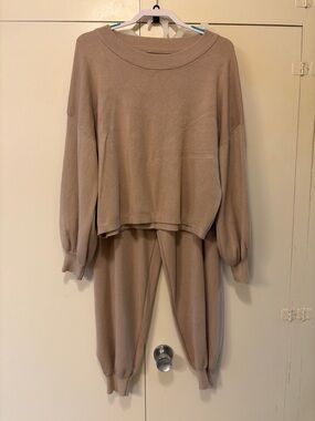 Cozy Knit Two-Piece Lounge Set in Taupe